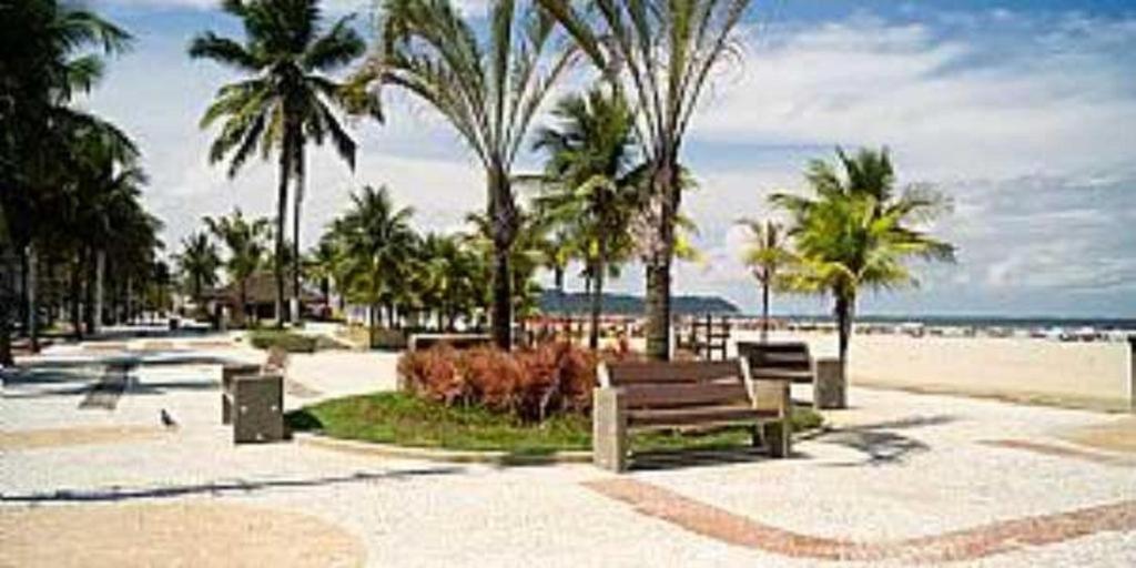 Hospedagem Primeira Quadra Da Praia Praia Grande (Santos) Exterior foto